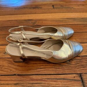 RARE Vintage Elsa Schiaparelli Gold/Silver Metallic Leather Heels